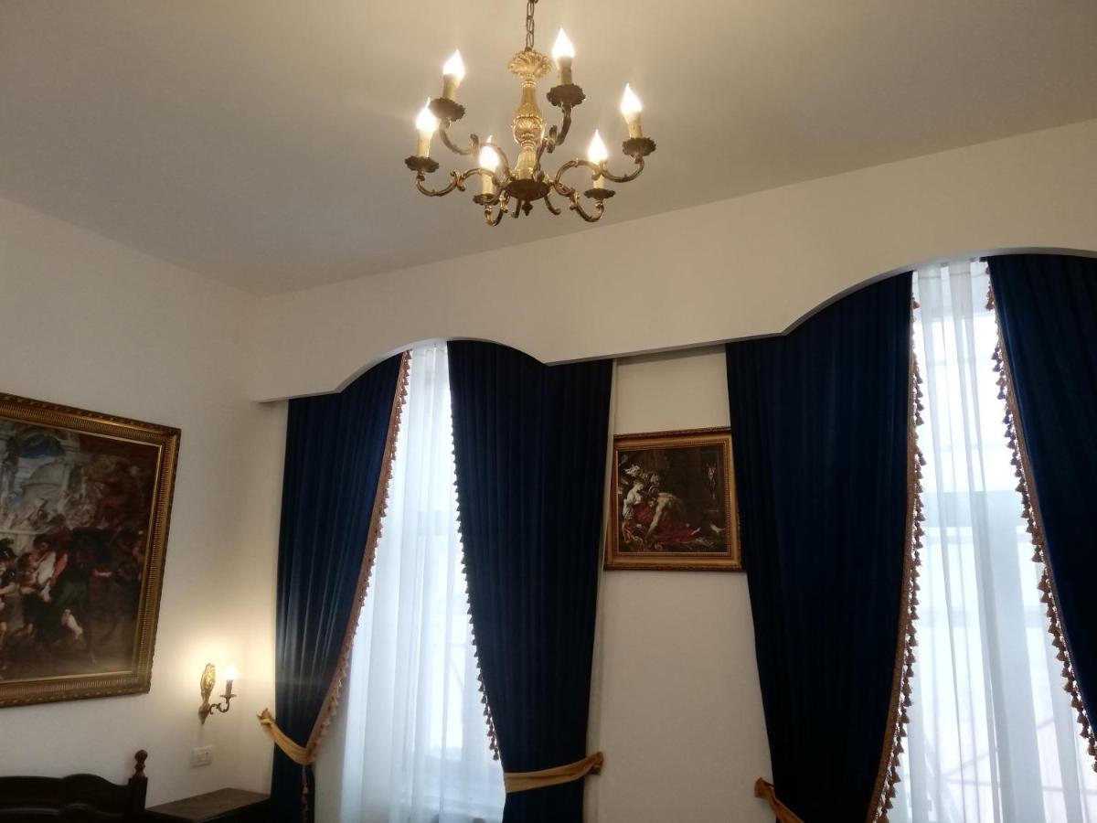 Weiss Little Palace Braşov Eksteriør bilde