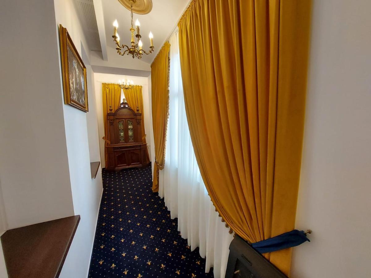 Weiss Little Palace Braşov Eksteriør bilde